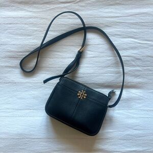 Tory Burch Small Willa Bag Crossbody in Black